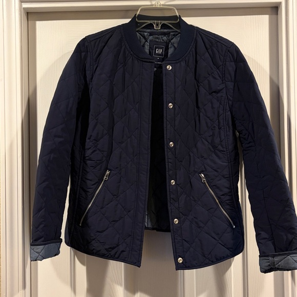 GAP Jackets & Blazers - GAP Women's Dark Blue Quilted jacket size M new